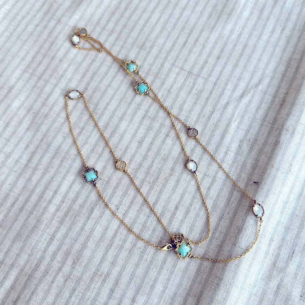 Kendra Scott: long gold necklace with turquoise accents